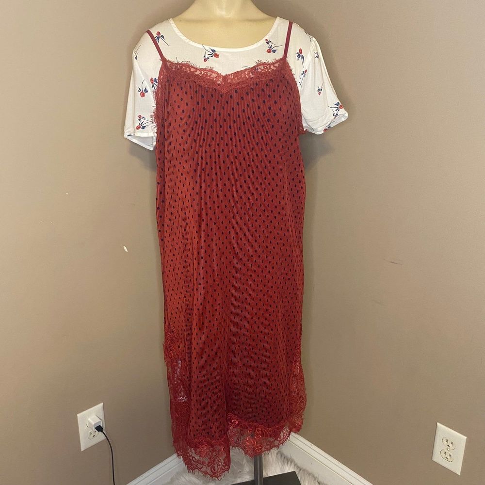 EUC FREE PEOPLE TWO-PIECE RED POLK A DOT AND FLORAL T-SHIRT SLIP DRESS SIZE 8